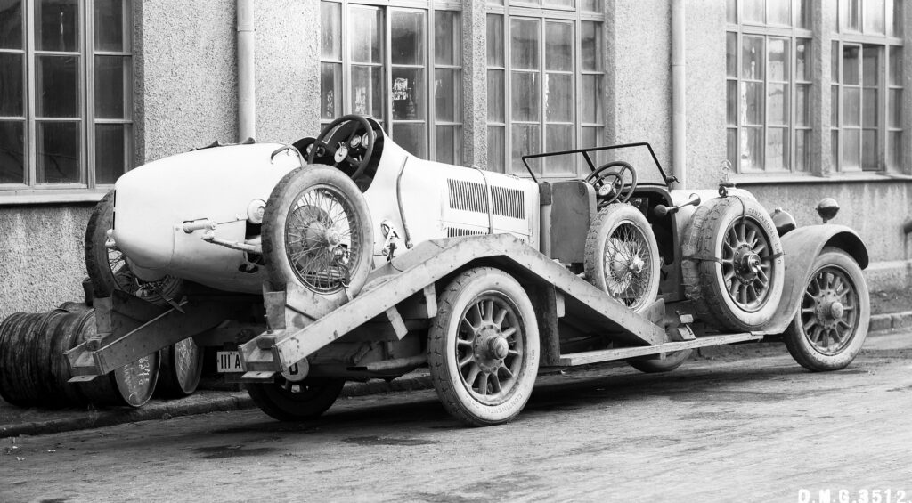 Der erste Renntransporter mit Stern 1924: Basis ist ein Mercedes 24/100/140 mit aufgeladenem Motor.