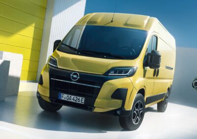 Movano: jetzt auch als Opel Movano Hydrogen mit Brennstoffzelle und Wasserstoff.