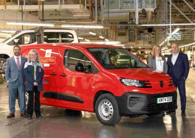 Die Post geht ab: 2100 E-Peugeot für Royal Mail. Darunter 1100 e-Partner.