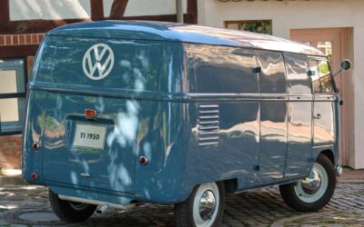 Stoßfänger? Heckfenster? Rückleuchten mit Blinker? Bitte nicht übertreiben.