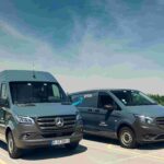 Zwei von 5000 E-Transportern für Amazon