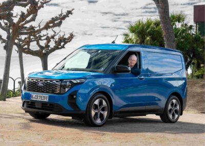 Ford E-Transit Courier: größere Batterie für weitere Strecken.