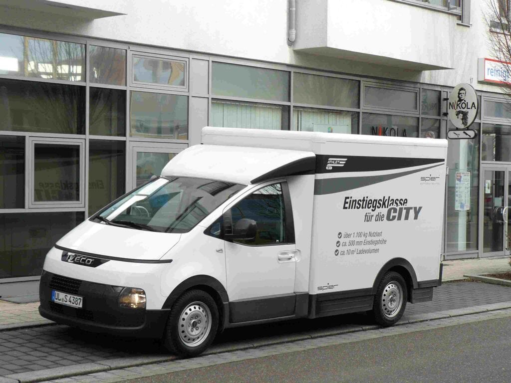 eMoovy mit Koffer von Spier.