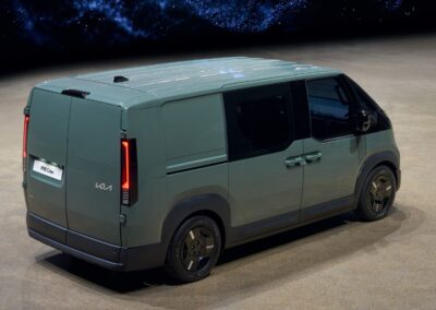 Kia PV5 Crew Van: Der Nächste bitte Kia PV5 Crew Van: im Wechsel Fünfsitzer oder Frachter.