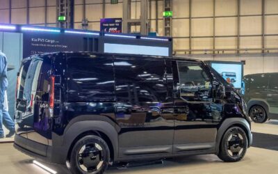 Einen Kurzen bitte: Der Radstand bleibt, der hintere Überhang schrumpft.