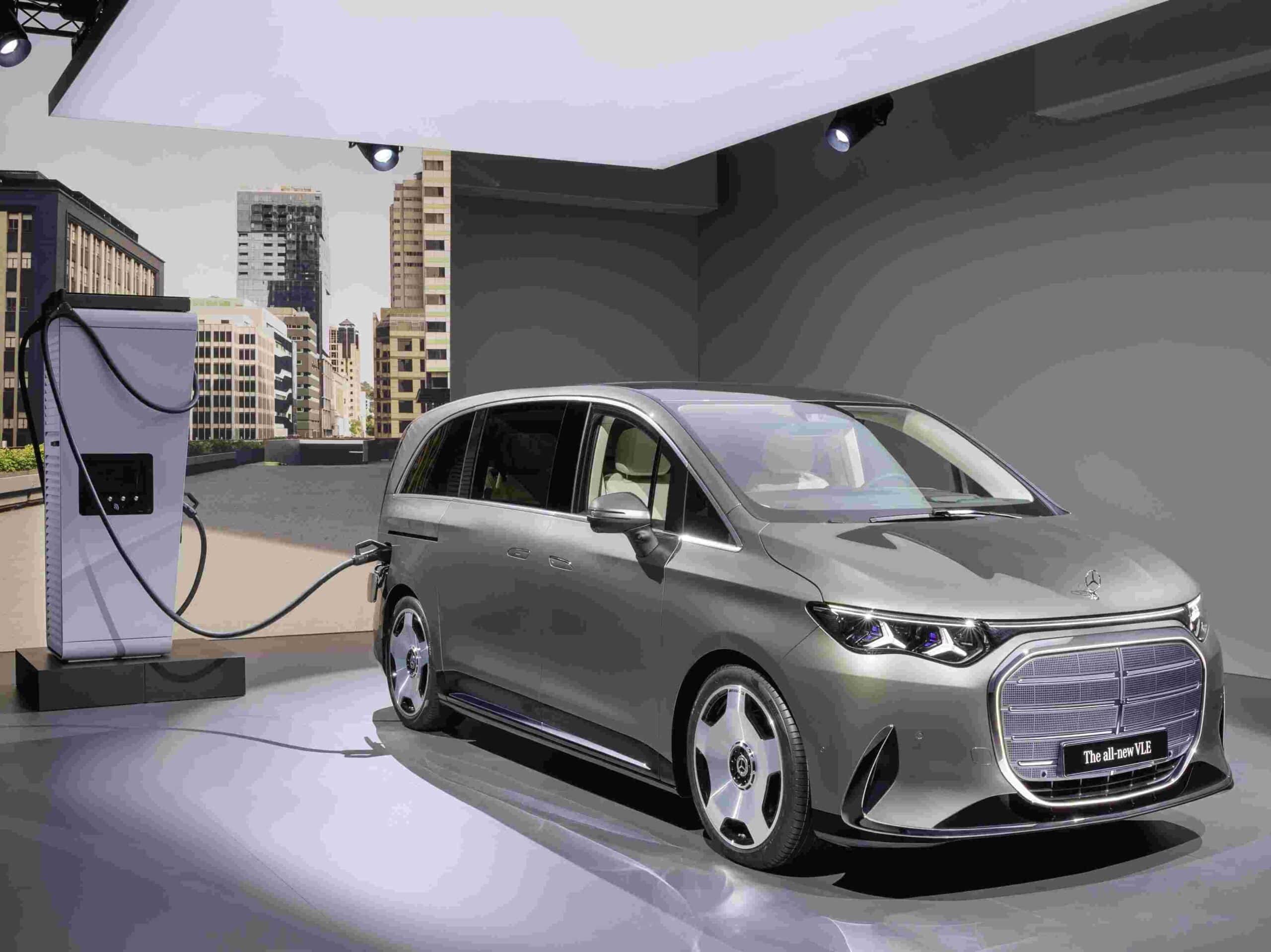 Mercedes VLE 300: gut ausgestattete Starter-Ausführung, weitere folgen.