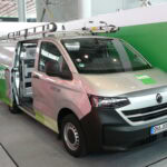 Transporter mit Trägersystem von Van Guard.