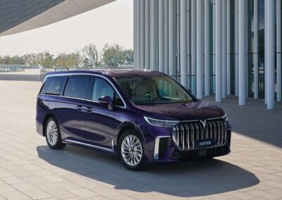 Voyah Dream: chinesischer Luxus-Van, bald von Stellantis?