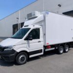Nutzlastriese: MAN TGE mit dritter Achse von Ackermann.