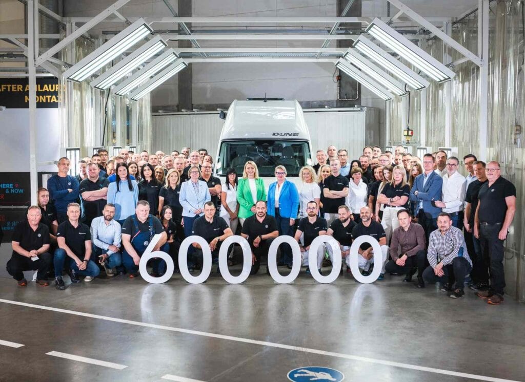 VW feiert 600 000 Crafter.