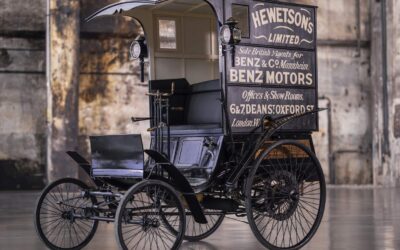 Originalgetreu nachgefertigt: Benz-Lieferungswagen von 1899.