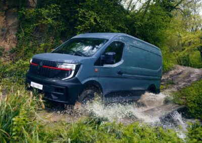 Master Offroad: robuste Variante von Renault Trucks Ab ins Gelände: Renault Trucks Master Offroad.