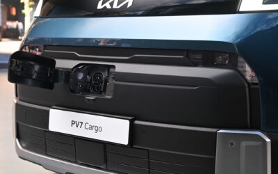 Geladen wird vorne mit maximal 350 kW, optional auch hinten.