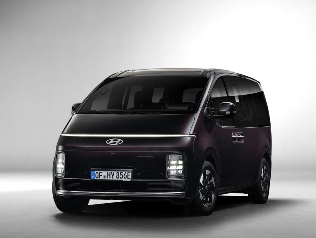 Der neue Hyundai Staria Elektro ist eng verwandt mit dem Iveco eMoovy
