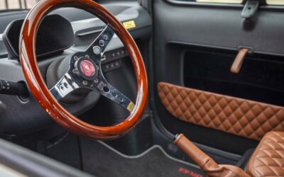 Drinnen ist der Citroen Ami für Titus Dittmann modifiziert.