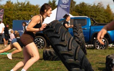 Riesenrad: Traktor-Hinterreifen als Sportgerät.