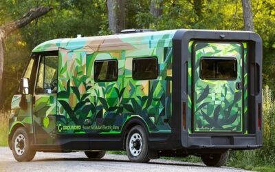 Hecktür statt Rolltor: vom Zustellfahrzeug zum Campervan.