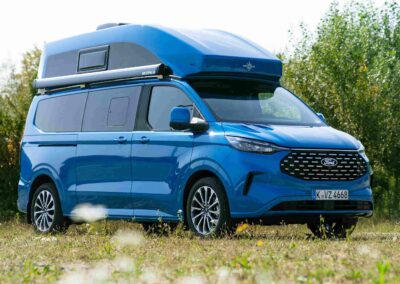 Ford Nugget: Goldstück mit Hochdach Ford Nugget: jetzt auch wieder mit Hochdach lieferbar