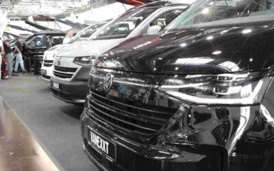 Das Rennen ist eröffnet: neuer VW gegen den weitgehend baugleichen Ford.