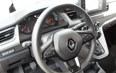 Markentypische Instrumente und Bedienung, trotz Kooperationen bleibt ein Renault ein Renault.