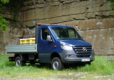 Viel Traktion bei moderaten Offroad-Einsätzen: Sprinter 4x4 mit neuem Allradantrieb.