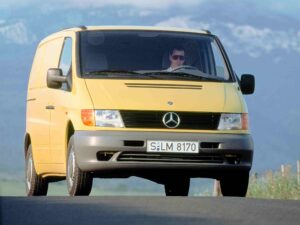 Vito 1995: der erste Mercedes mit einem eigenen Vorderradantrieb.